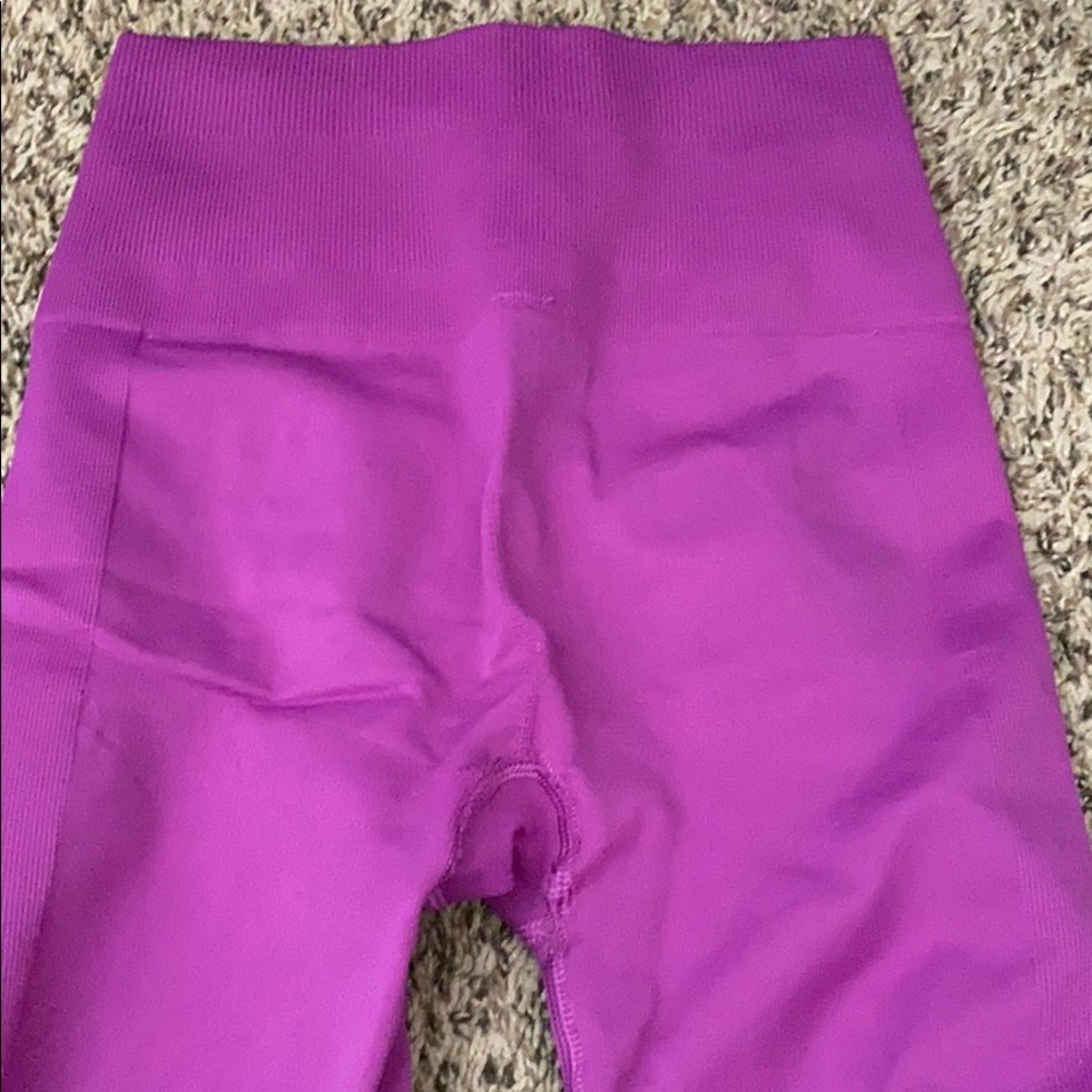 Lululemon ebb to street - Picture 9 of 9